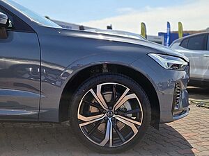 Volvo  XC60 Ultimate, B6 AWD mild hybrid, Petrol, Dark