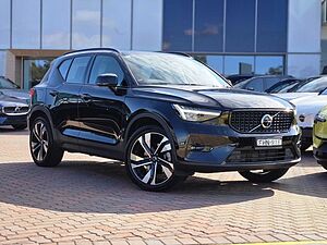 Volvo  XC40 Ultimate, B5 Mild Hybrid, Petrol, Dark